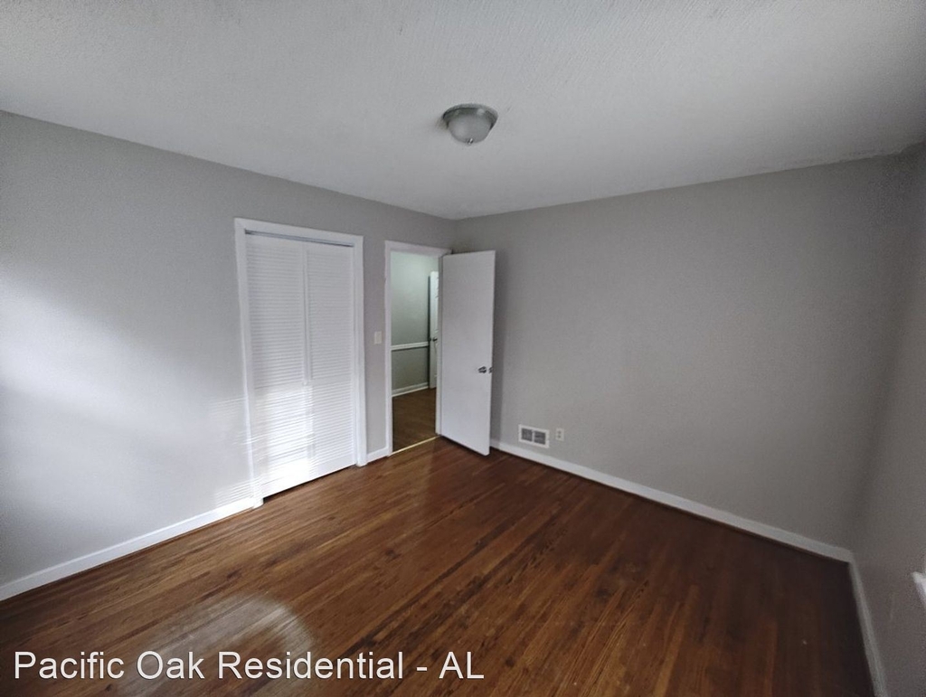 548 26th Ave Nw - Photo 6