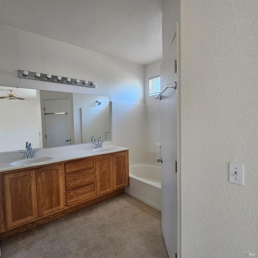 952 Dawnview Way - Photo 6