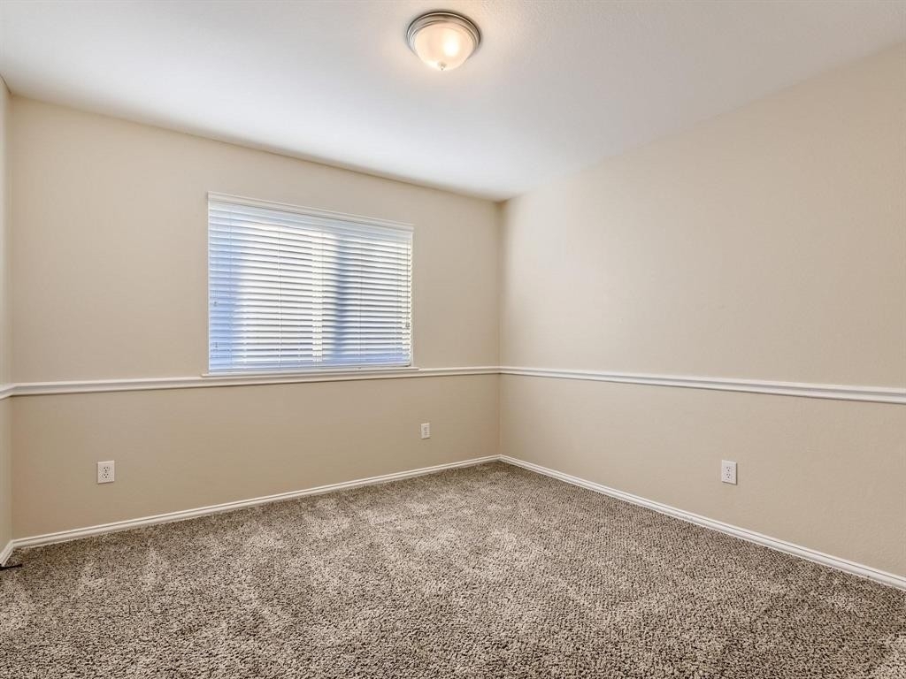 5301 Lily Drive - Photo 21