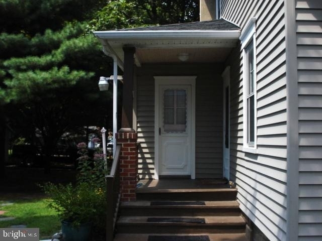 215 Laurel Avenue - Photo 10