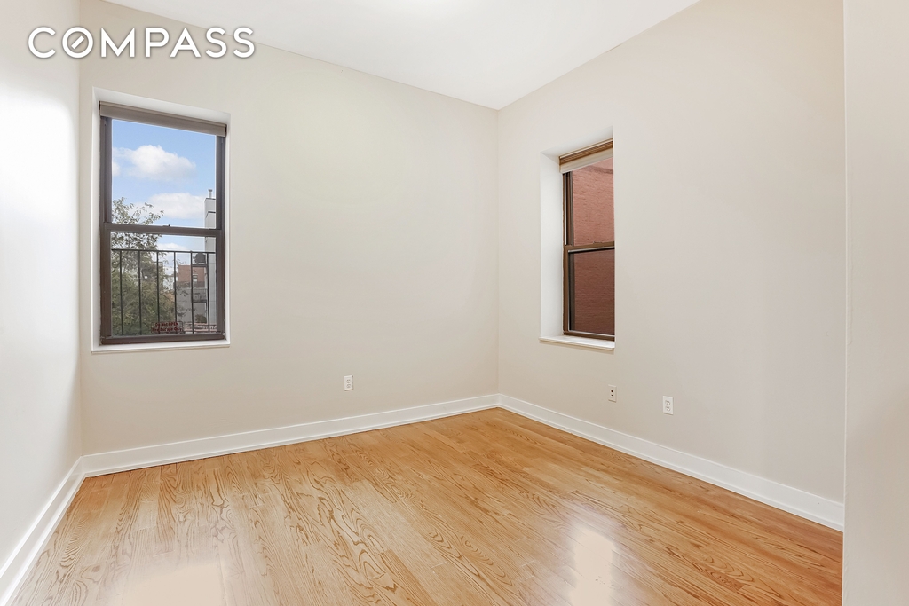 159 W 118th St - Photo 4