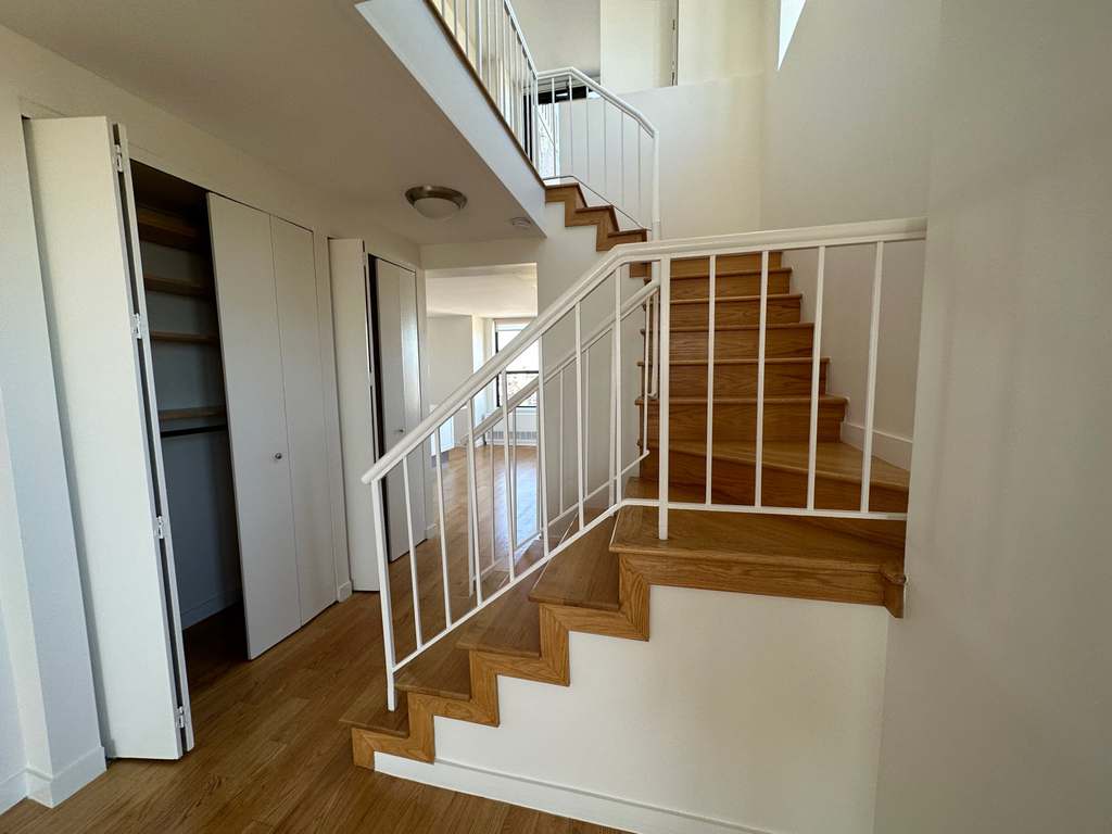 247 West 87th Street - Photo 6
