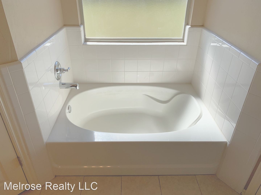 5100 Nw 164th Terrace - Photo 17