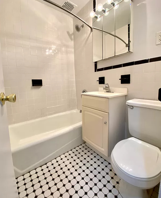 338 East 83rd Street - Photo 7