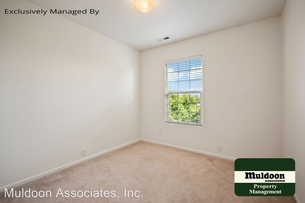 2257 Ellingwood Dr - Photo 10