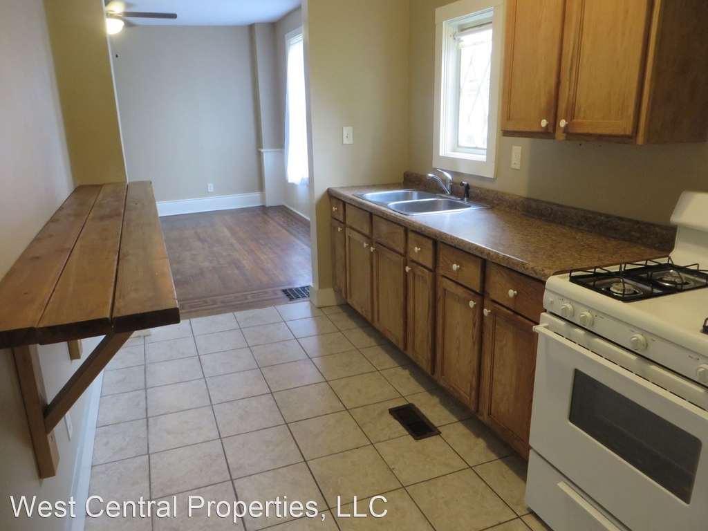 1219 Fulton St - Photo 10