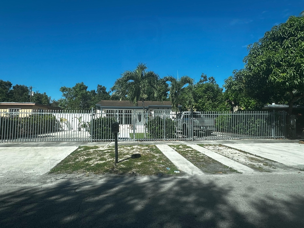 1441 Nw 115th Street - Photo 7