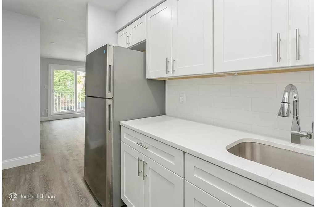 9729 4th Ave - Photo 8