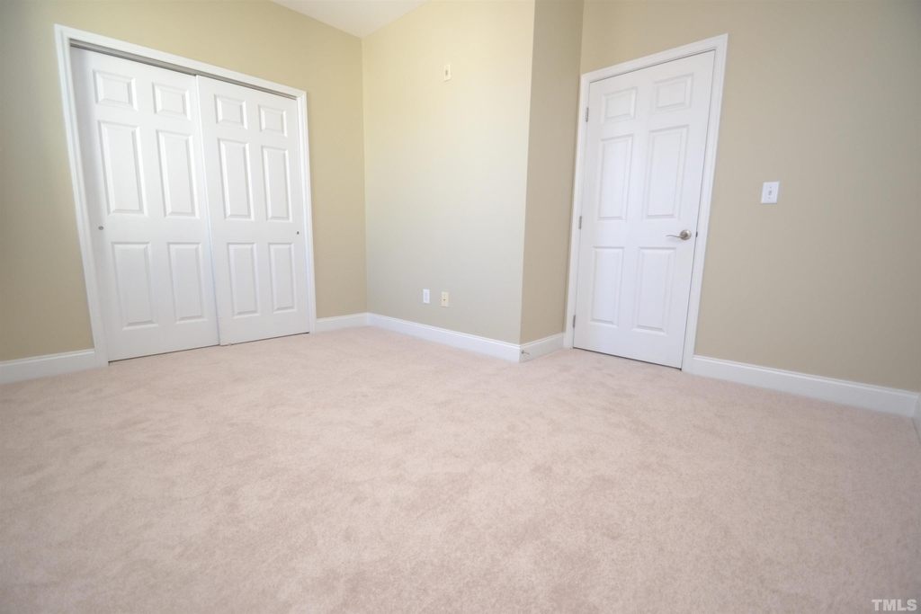 10410 Sablewood Drive - Photo 14