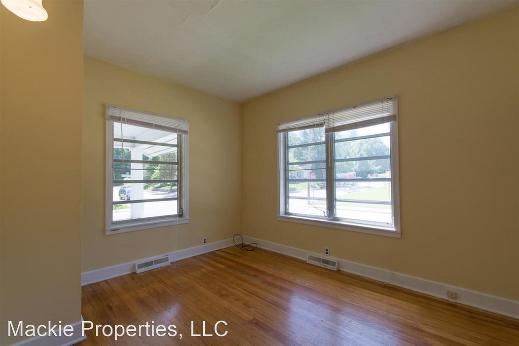 420 South Highland Avenue - Photo 6