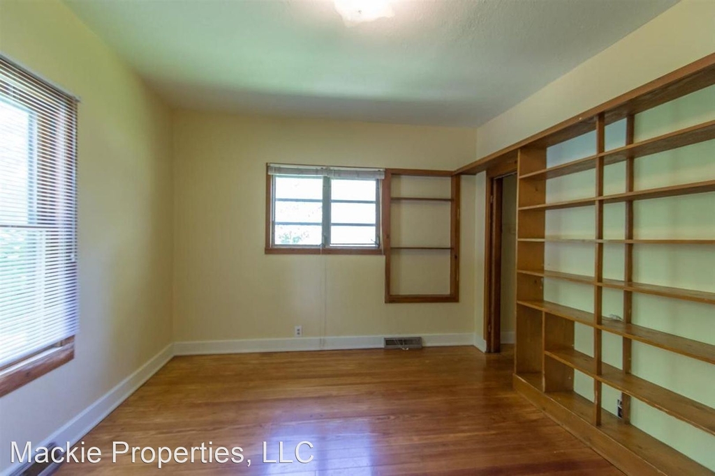 420 South Highland Avenue - Photo 8