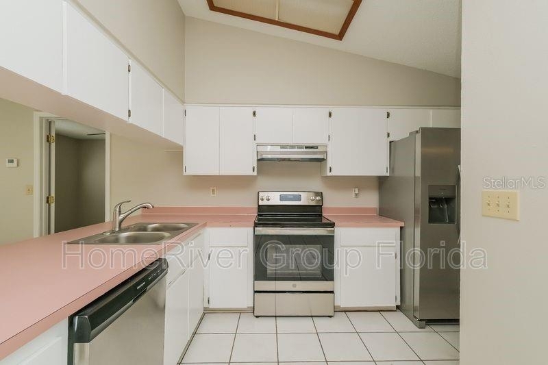 4056 Tomahawk Avenue - Photo 6