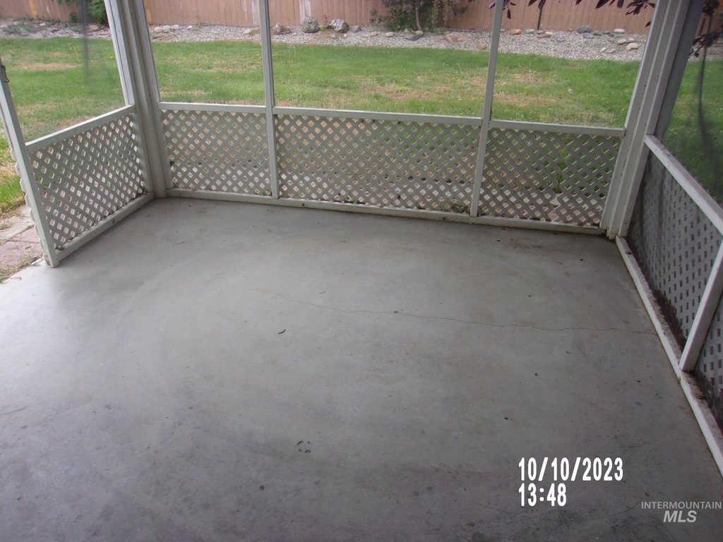 719 W Navajo St - Photo 17