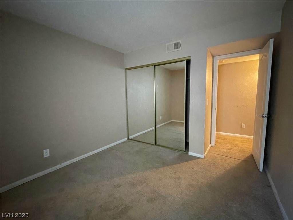 9325 W Desert Inn Road - Photo 4