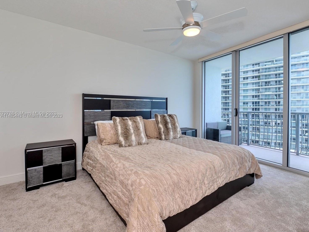 1750 N Bayshore Dr - Photo 6