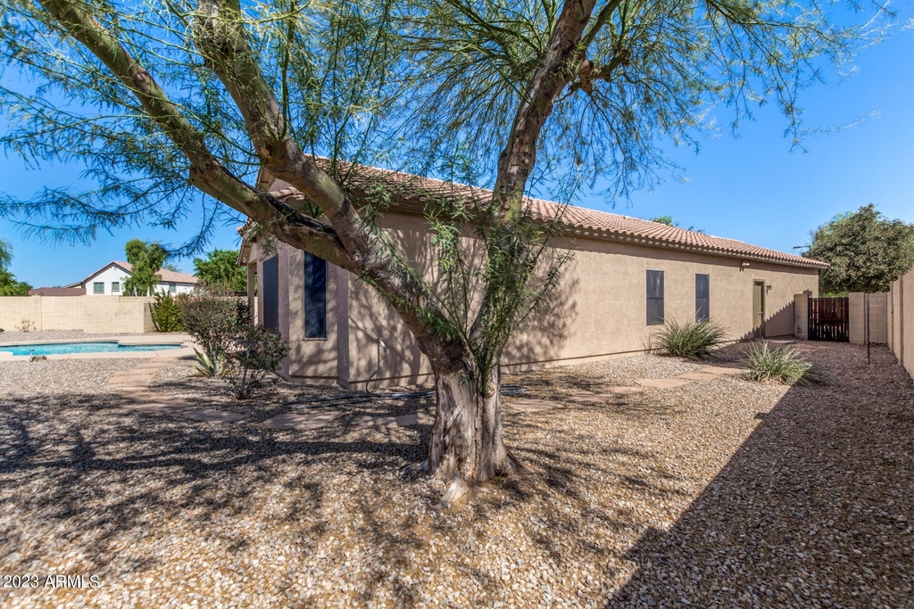 28784 N Desert Hills Drive - Photo 52