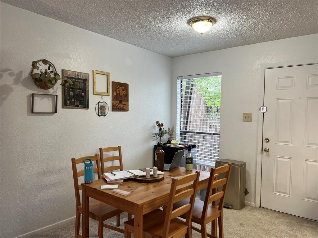 4825 Diaz Avenue - Photo 2