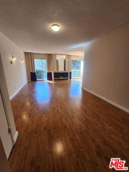 5625 Windsor Way - Photo 5