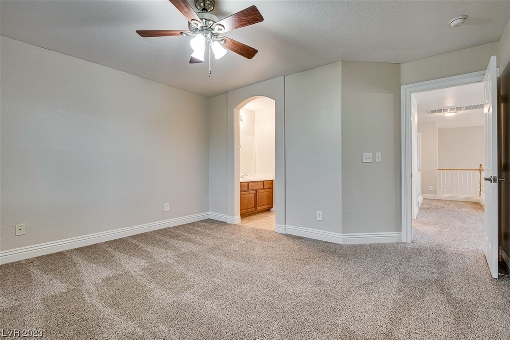 8951 Snowtrack Avenue - Photo 28