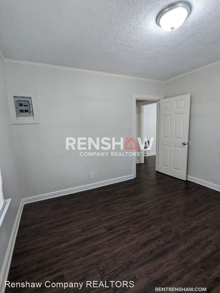 2410 Forrest Ave - Photo 13