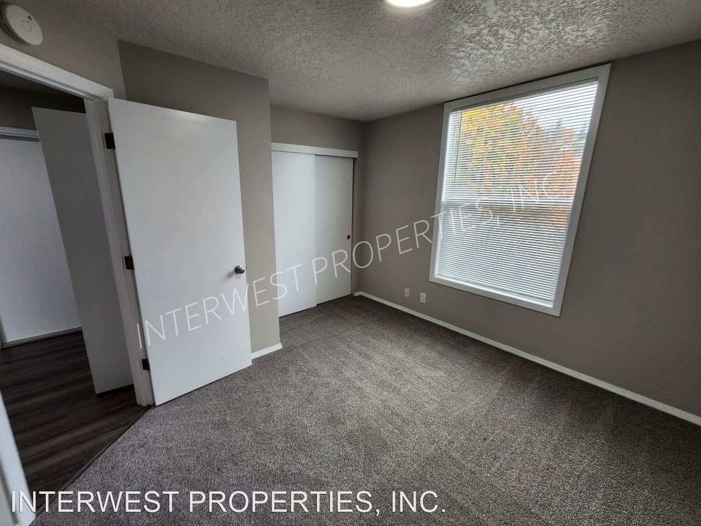 1525 Sw 14th Ave - Photo 11