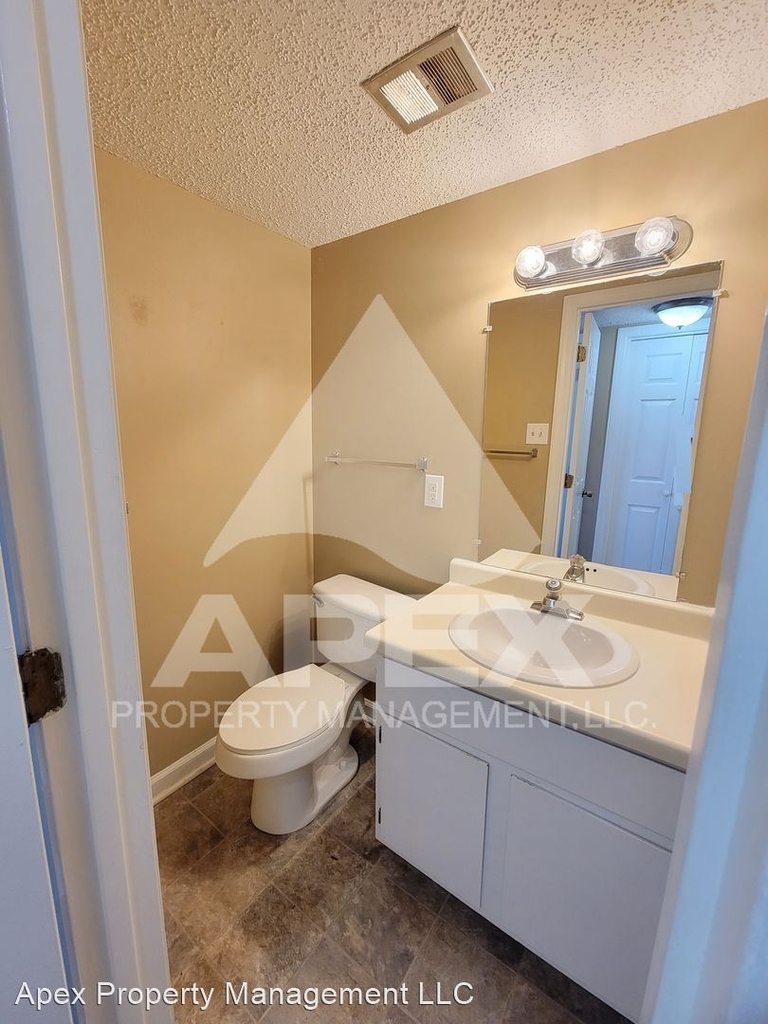 9016 Countryside Lane - Photo 10