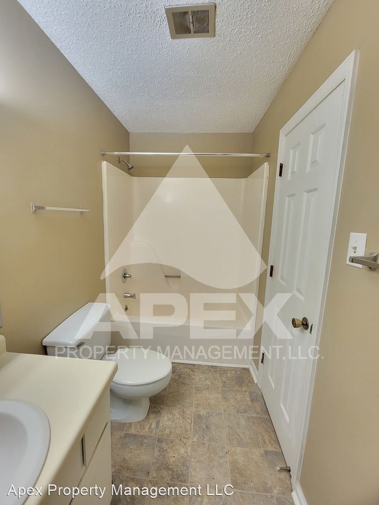 9016 Countryside Lane - Photo 15