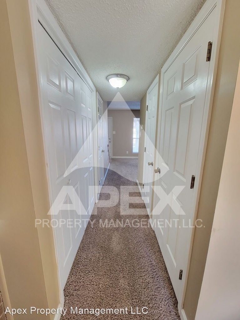 9016 Countryside Lane - Photo 8