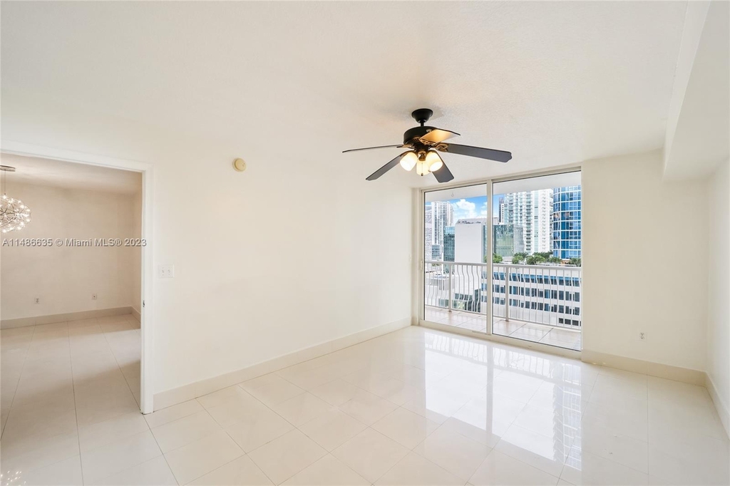 1200 Brickell Bay Dr - Photo 11