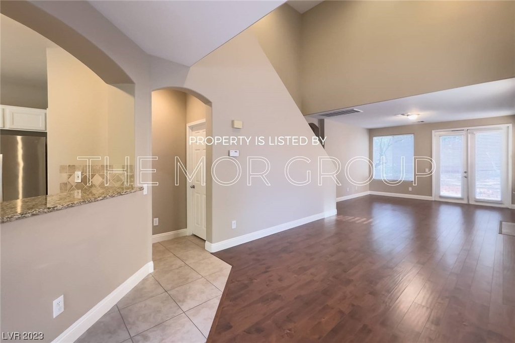 2263 Cookman Lane - Photo 2