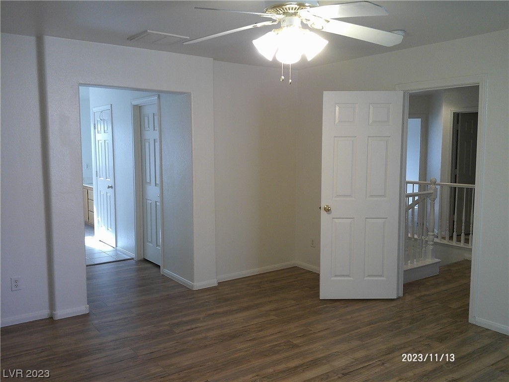 10484 Wellington Manor Avenue - Photo 13