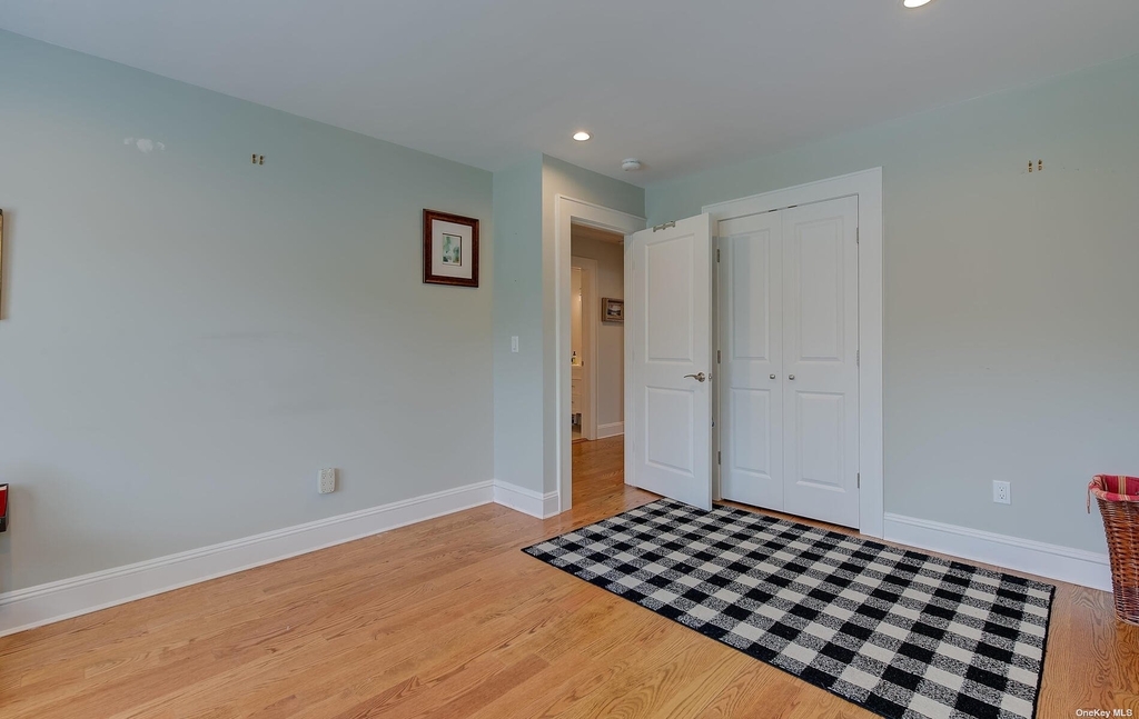 26 Locust Avenue - Photo 18