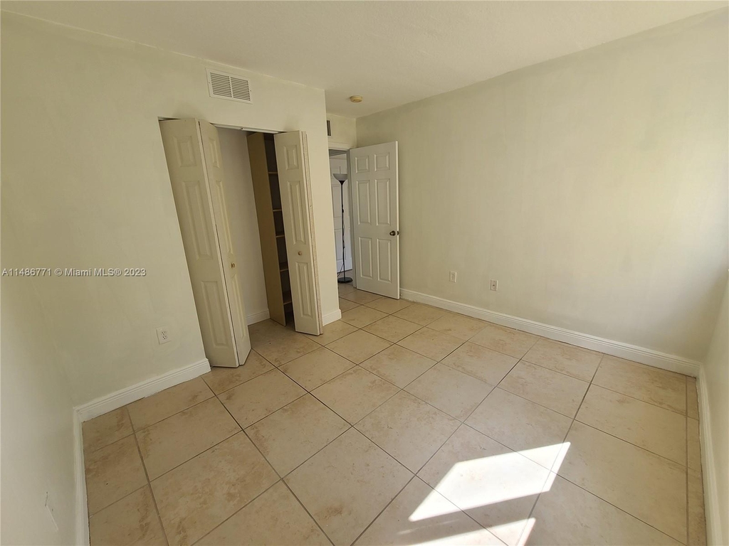 6235 Sw 47th Mnr - Photo 16