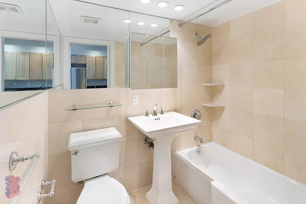 334 East 100th Street - Photo 7