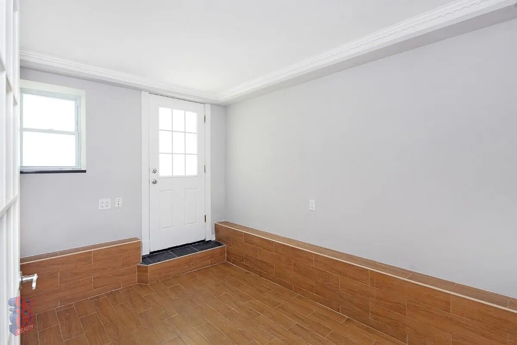 334 East 100th Street - Photo 6