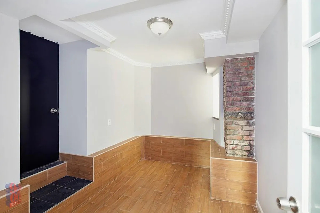 334 East 100th Street - Photo 5