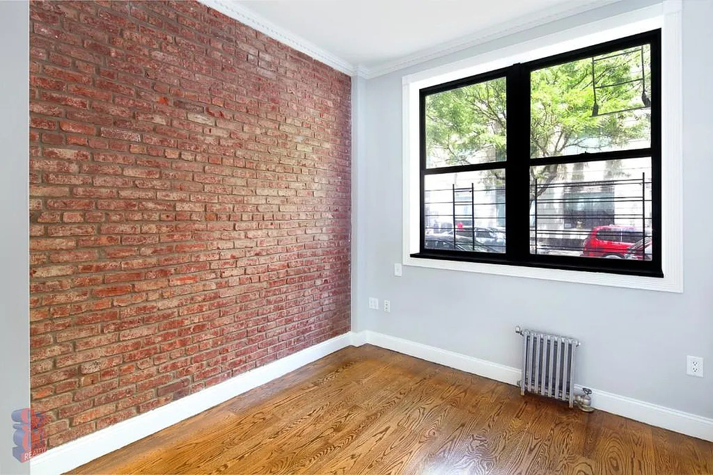 334 East 100th Street - Photo 3
