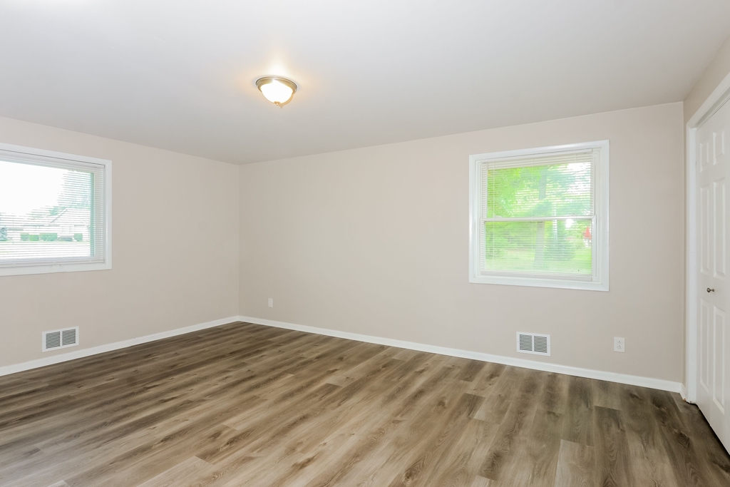 1065 Hornaday Road - Photo 12