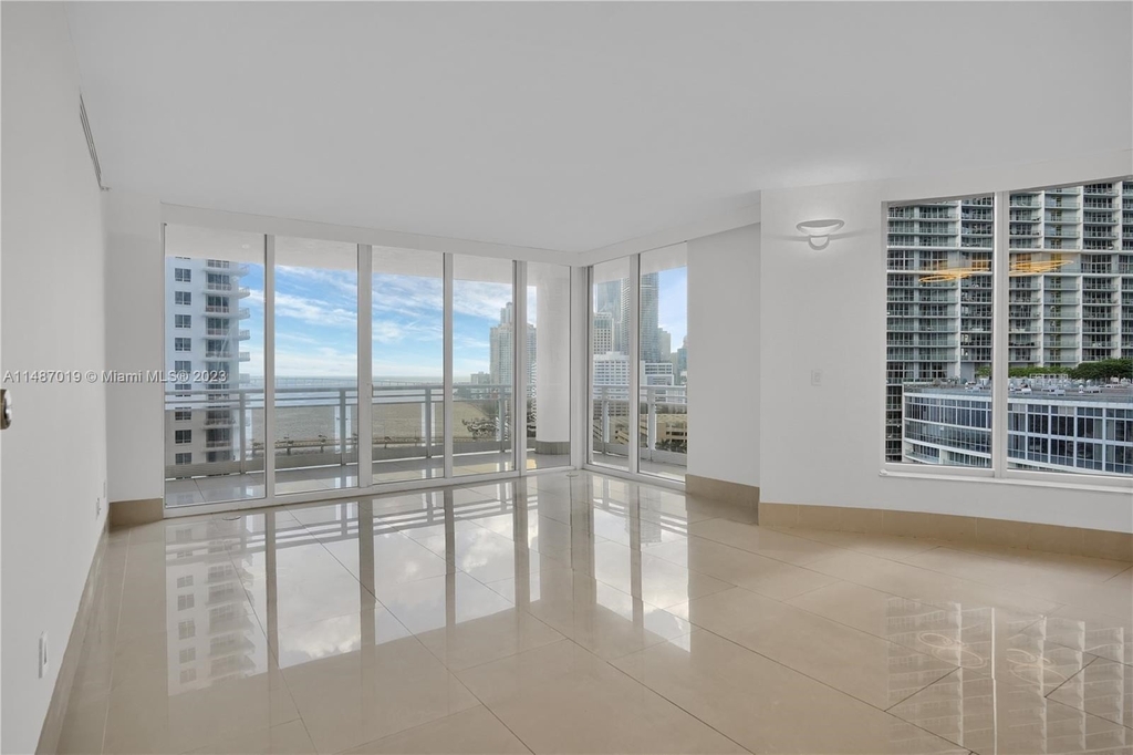 901 Brickell Key Blvd  #1604 - Photo 12