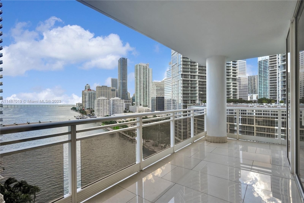 901 Brickell Key Blvd  #1604 - Photo 0