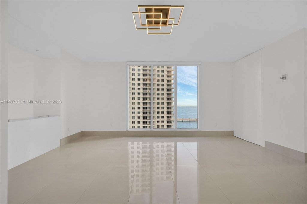 901 Brickell Key Blvd  #1604 - Photo 45