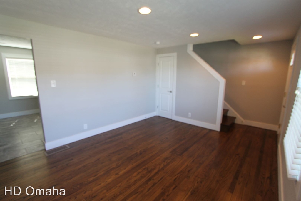 3057 S. 41st St. - Photo 4