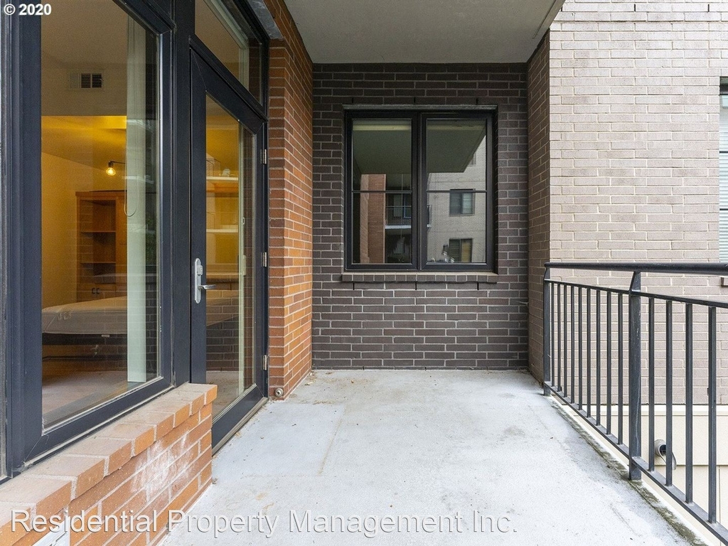 1030 Nw Johnson Street #201 - Photo 11