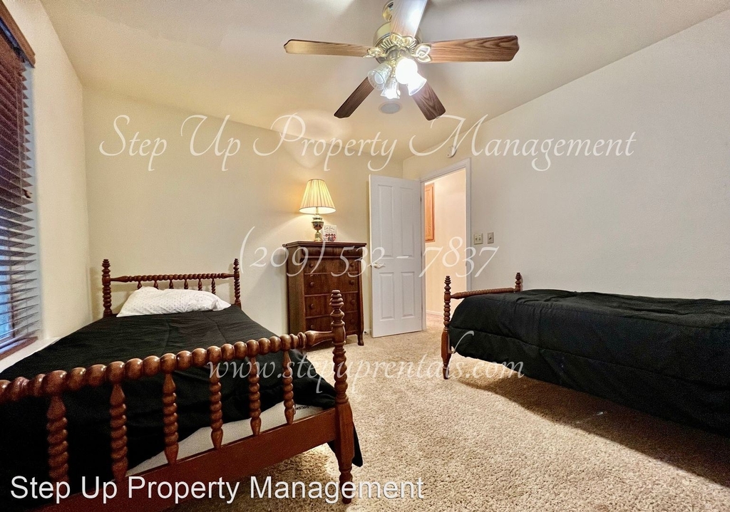 22519 Lina Ln - Photo 8