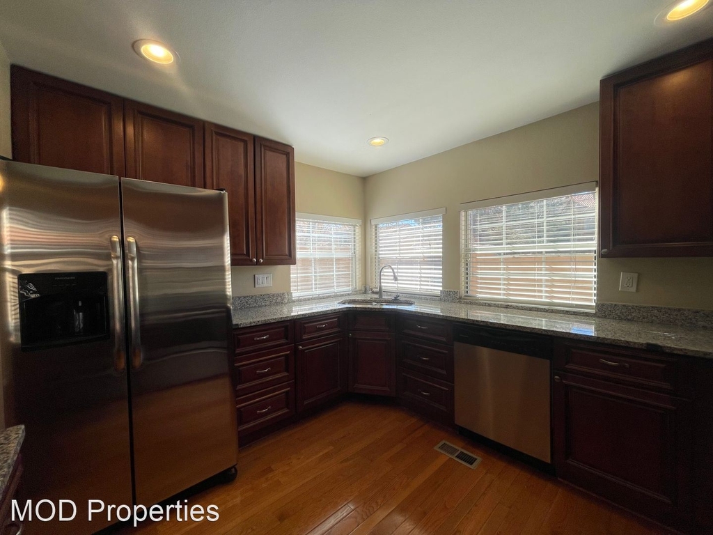 8825 Fiesta Terrace - Photo 12