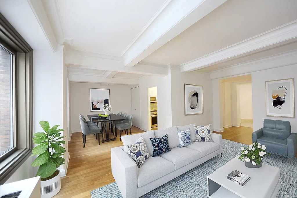 West 55th Street - Photo 1
