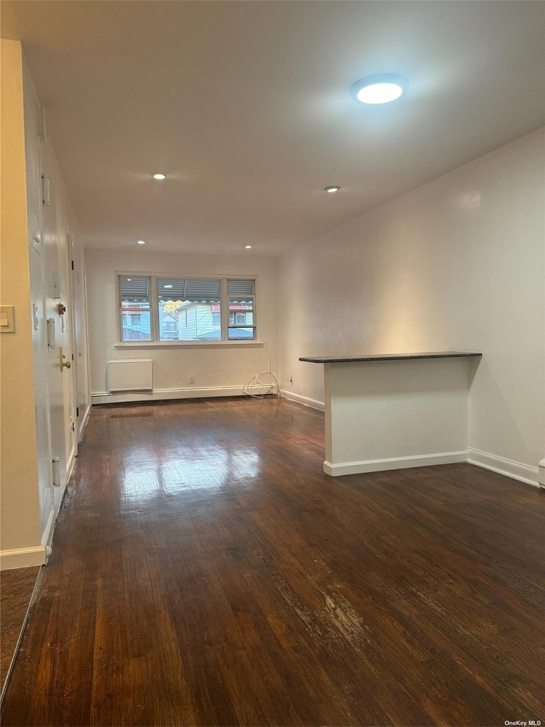 412 Beach Avenue - Photo 6