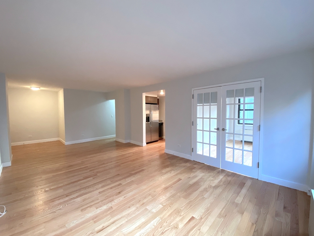 East 33rd Street - Photo 2