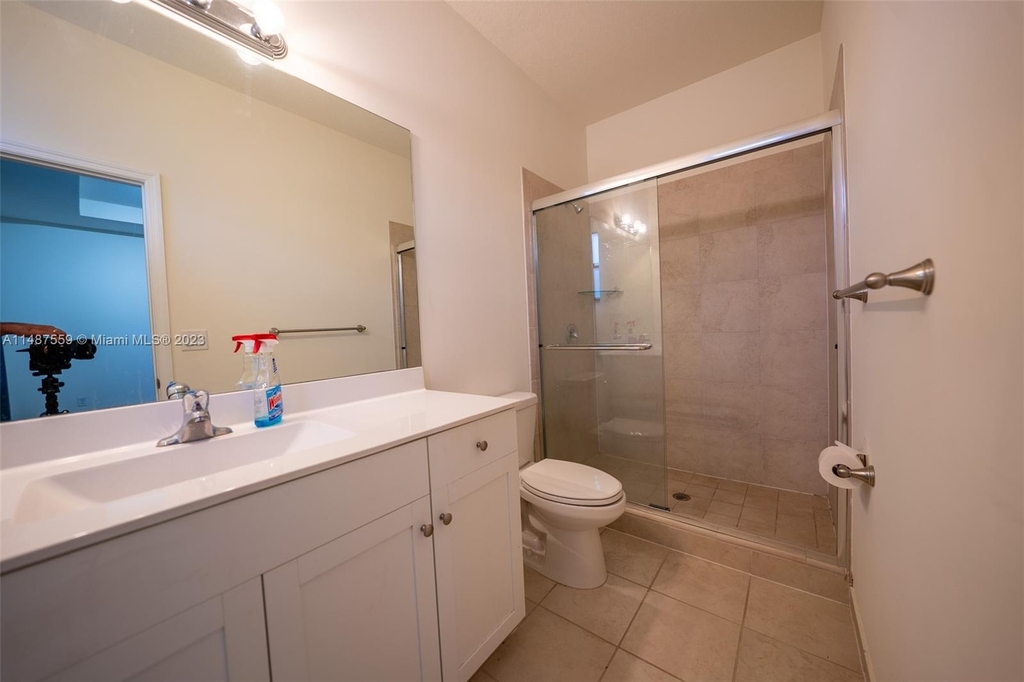 10575 W 33rd Way - Photo 7