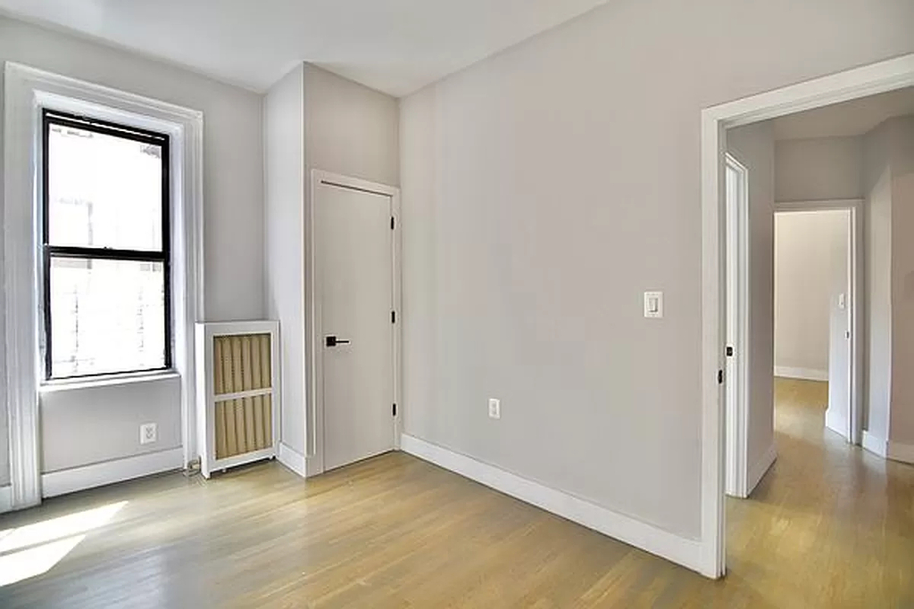 512 West 158th Street - Photo 2